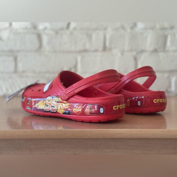 Crocs Classics Clog Lightning McQueen Disney Cars Men Size 11 205759-610 Comfort main image 9